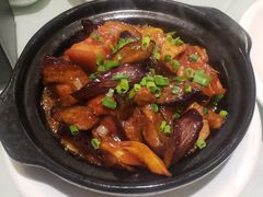 茄子藕焖肉-包子大王(新泽巷店)