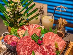 -铭牛烧肉·和牛海鲜自助(高新月牙湖店)