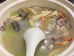 -隆江大酒店(雯婕商务楼店)