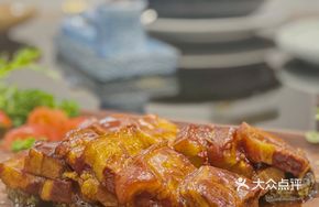 Old Changzhou Seaweed Glutinous Rice Cake Braised Pork