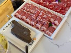 -大熊猫毛肚火锅(烟台万象汇店)