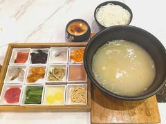 -云魁过桥米线(花之城花园店)