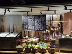 -洞庭土菜小炒馆(易发广场店)