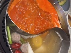 -左庭右院鲜牛肉火锅(金山万达店)