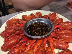 -巴厘龙虾·榜首油焖大虾(音乐学院·沿江酒馆店)