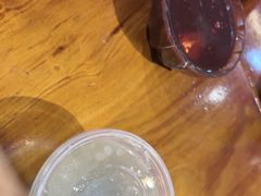 -爆炸头阿姨小四川正宗川味小吃(无任何分店)