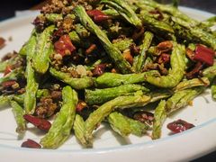 -李记饺子·熏酱东北菜(欢乐谷店)