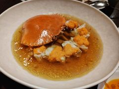 鸡油花雕蒸三门蟹-杭州西子湖四季酒店·金沙厅