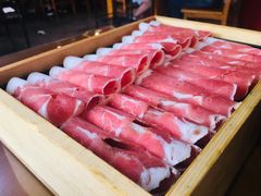 精选呼伦贝尔小羔羊肉卷-古铜老院铜锅涮肉·清真(双井店)