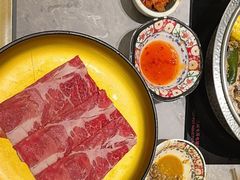 -一绪に寿喜烧(荟聚店)