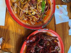 -柴窝堡22号辣子鸡·传承新疆菜