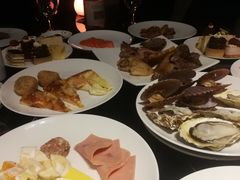-唐拉雅秀酒店-西锦汇空中BBQ·思创餐厅