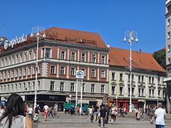 -耶拉契奇总督广场