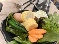 -呷哺呷哺(新世界百货望京店)