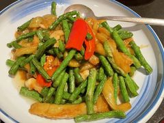 -华夏食府中餐厅(中原路店)