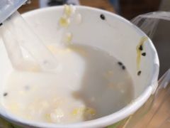 -马杰金城马爷牛奶鸡蛋醪糟·清真(正宁路店)