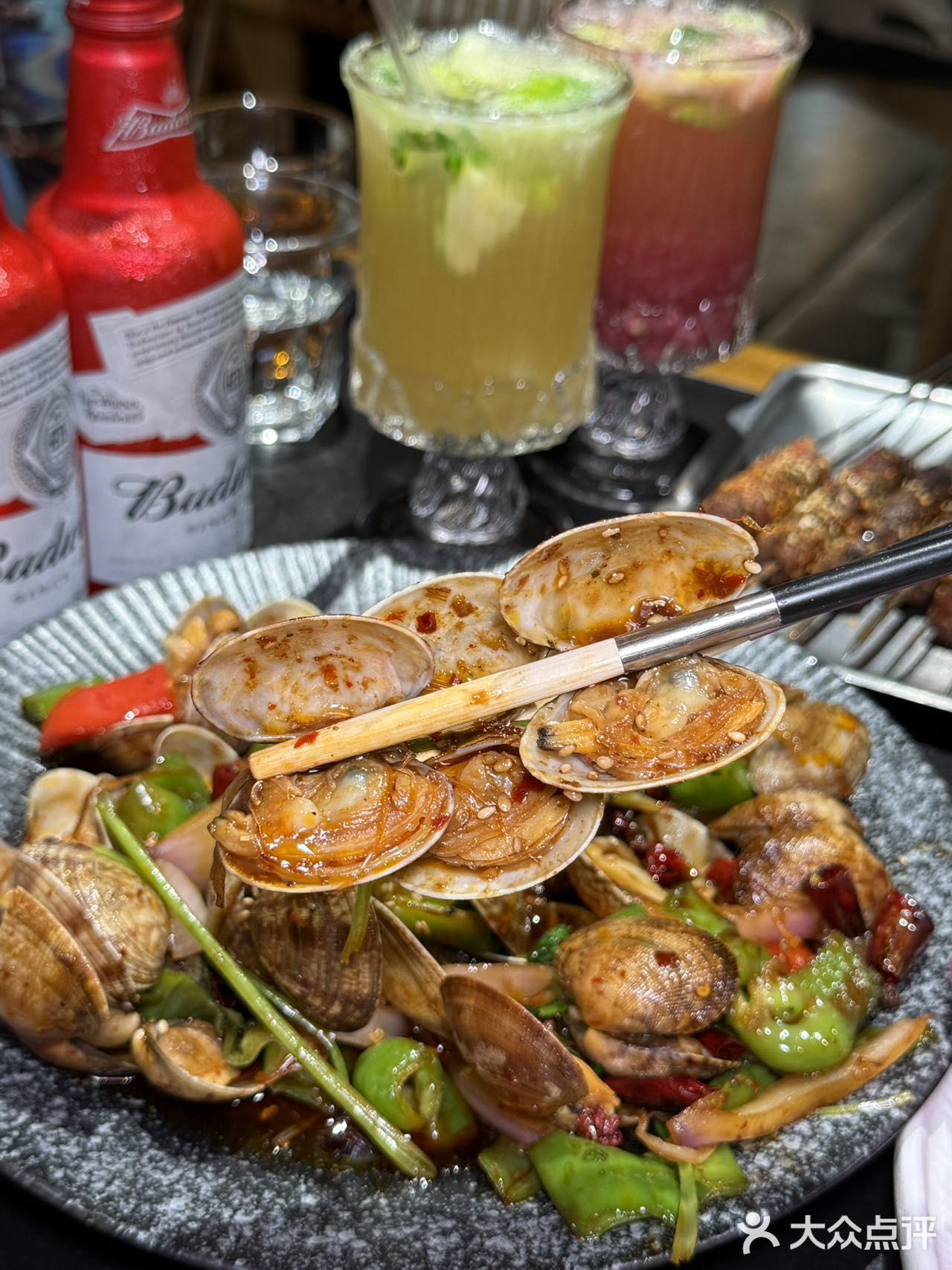 烤串配啤酒，这才叫周末