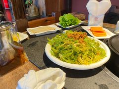 -大匠工房古船木艺术餐厅·猪肚鸡专门店(长白仙岛店)