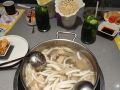 -椰小鸡·琼州糟粕醋·火锅(美兰缤纷城店)