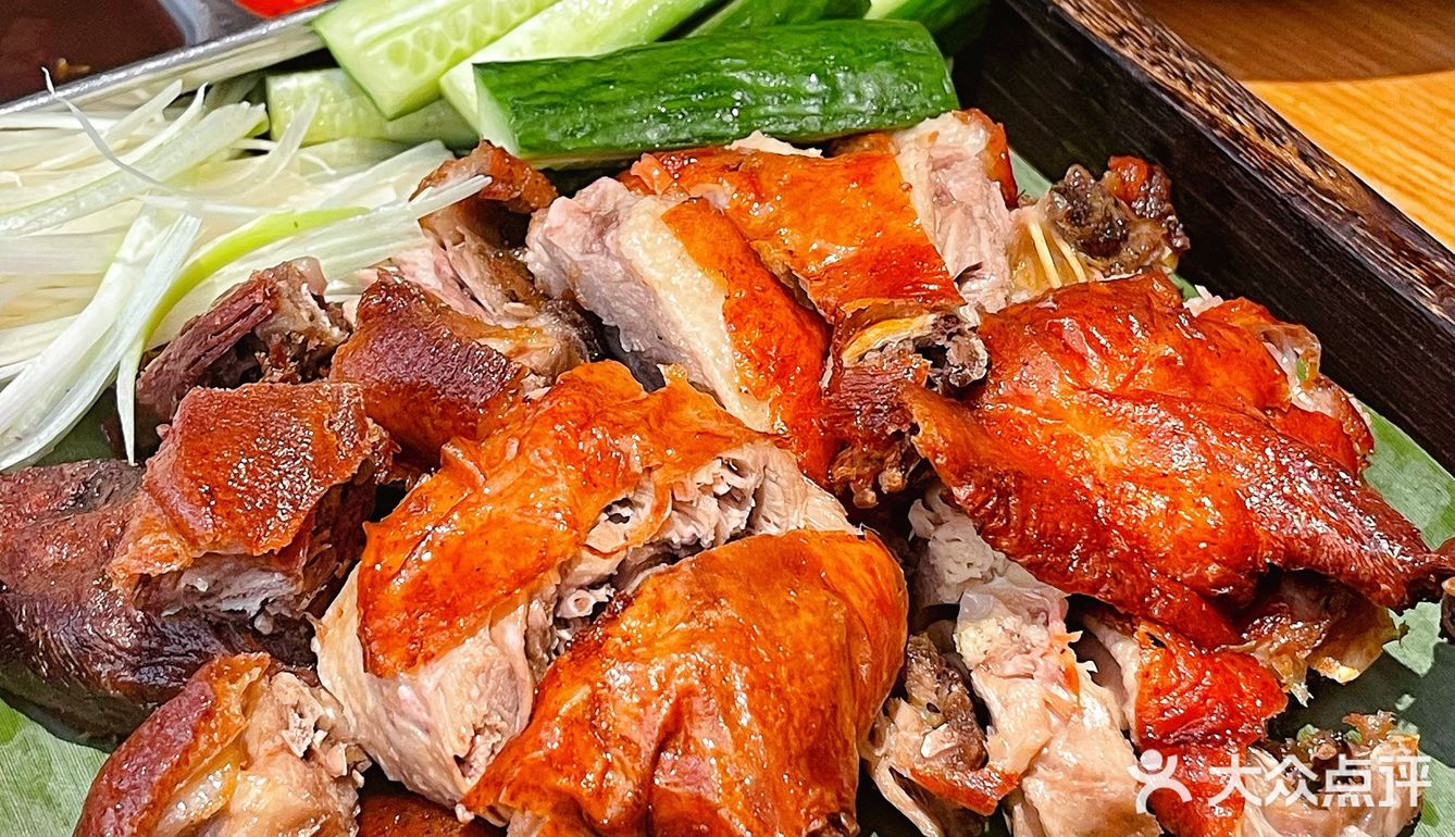 如果你来昆明旅行，一定要来尝尝这碗油焖鸡 🍗