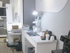 -瑞司视光眼镜·蔡司战略合作眼镜店(新街口店)