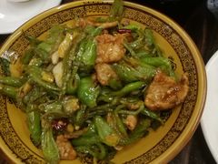 -鑫皇朝酒店(建设一路店)