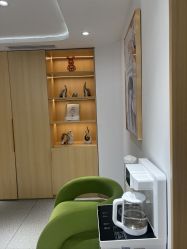 -康美贞·痘肌养护管理中心
