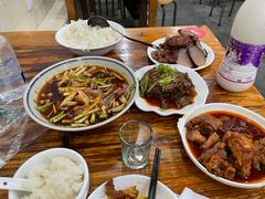 -雨田饭店(华兴东街店)