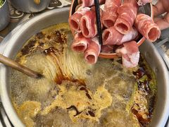 -顶上头·螺蛳火锅(五一新村店)