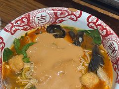 黏糊麻酱麻辣烫-破店肥哈·东北烧烤·夜宵(南山保利店)