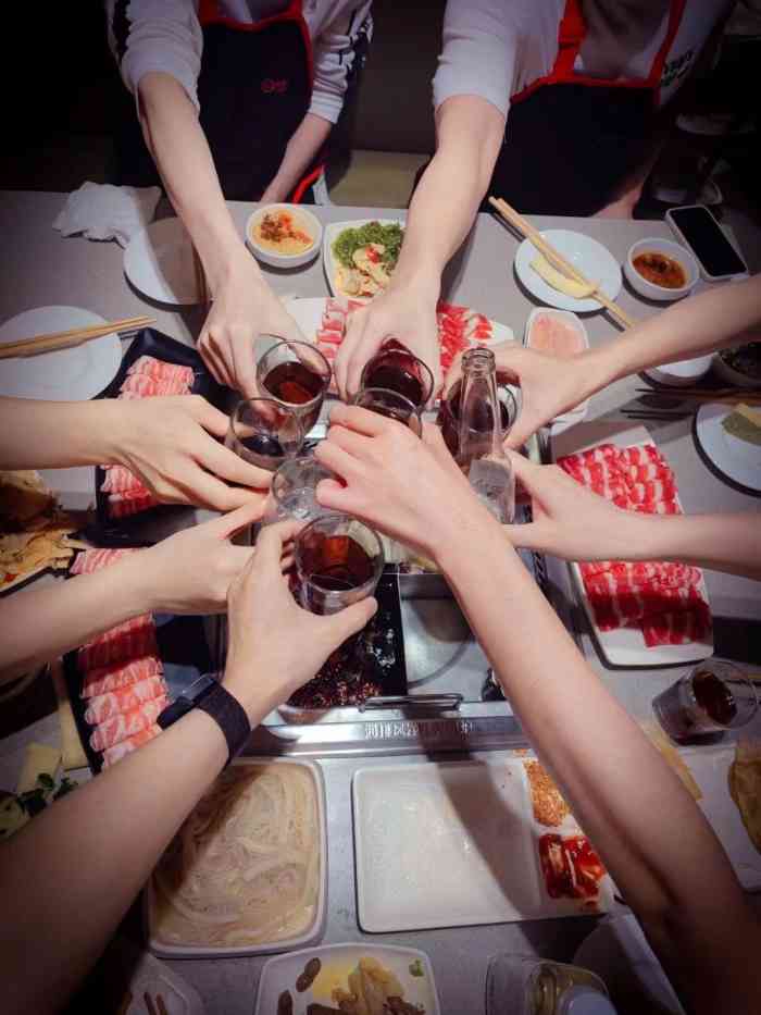 海底捞火锅(吴中路店)-"跟着人家老板去的,那次是第一次去,人家老.