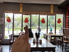 大堂-县前头汤圆店