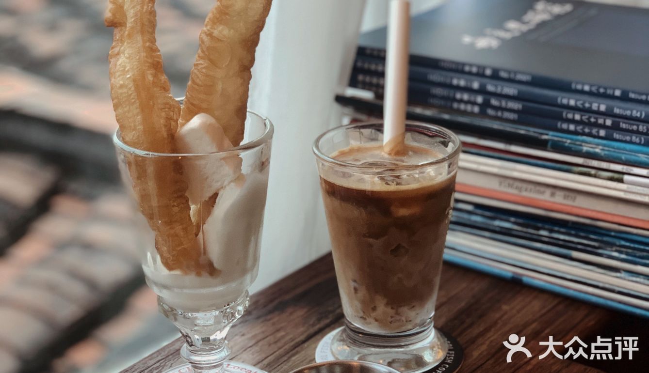 吃到噜 大名鼎鼎的油条阿芙佳朵