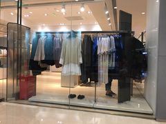 -COS(月星环球港店)