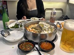 -德林酸菜鱼火锅(南丹店)