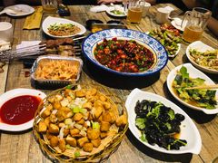 -郑享吃烧烤烩面(红专路店)