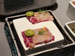 -左庭右院鲜牛肉火锅黑金店(陆家嘴中心店)