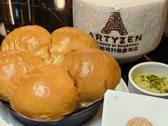 -东方体育中心(地铁站)