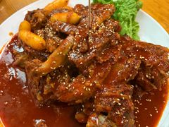 -喇喇排骨火锅·传统韩式脊骨汤(望京西园总店)