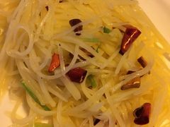 酸辣土豆丝-章吴记喜瑞餐厅(东东城店)