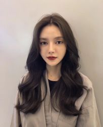 -东秀护肤造型
