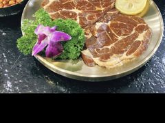 秘制梅花肉-臻牛烤肉