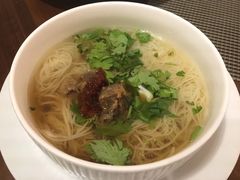 手工龙须面-白天鹅宾馆·流浮阁咖啡厅