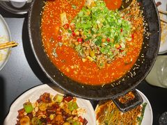 -麻六记(凤凰汇店)