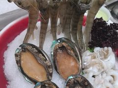 -红鼎豆捞·非遗鲍皇汤火锅(宝丰路店)