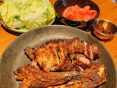 厚切傣式猪五花与奶油生菜-SHAN山(前滩太古里店)