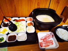 -阿香米线(凯德广场.1818店)