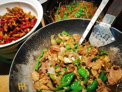 -费大厨辣椒炒肉(万家丽一店)