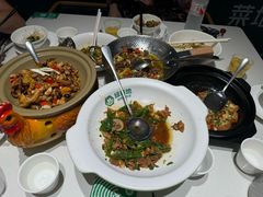 -绿草地·湘菜(7mall店)