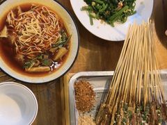 -小眼睛餐饮&杨杨夜宵